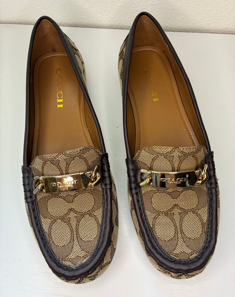 COACH | Signature Olive Loafers Women's US 8B Brown Canvas Leather Driving Shoes